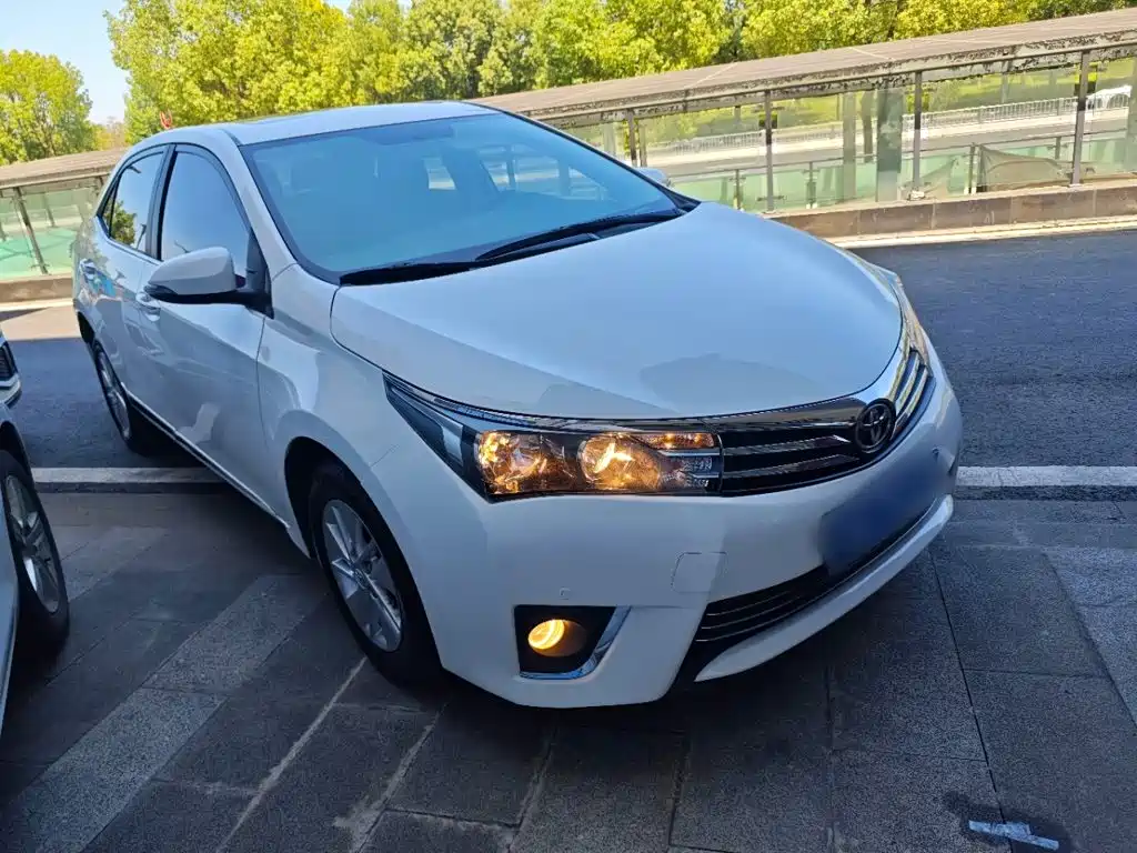 Toyota Corolla — миниатюра 4