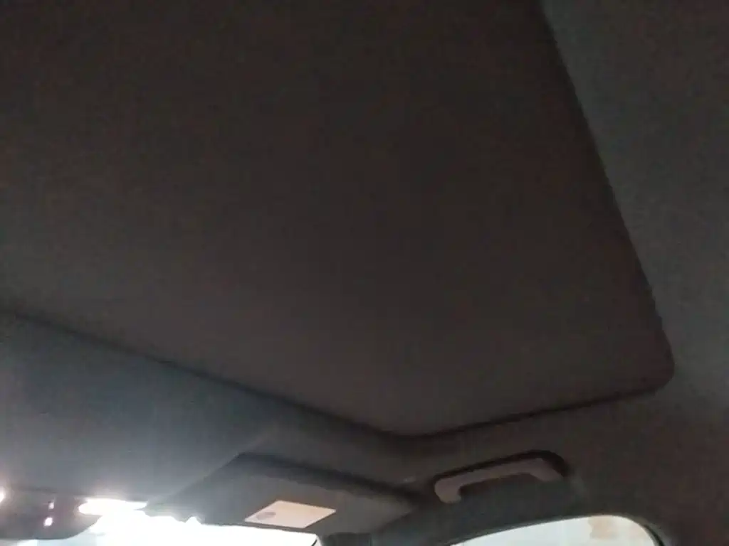 Li Auto Li L8 — миниатюра 18