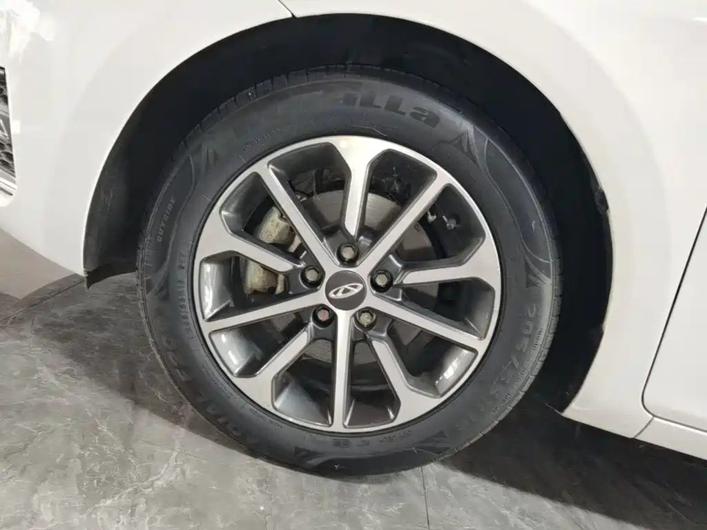 Chery Arrizo 5 — миниатюра 23