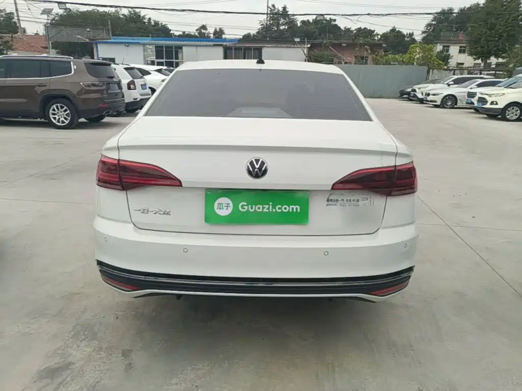 Volkswagen Bora — миниатюра 6