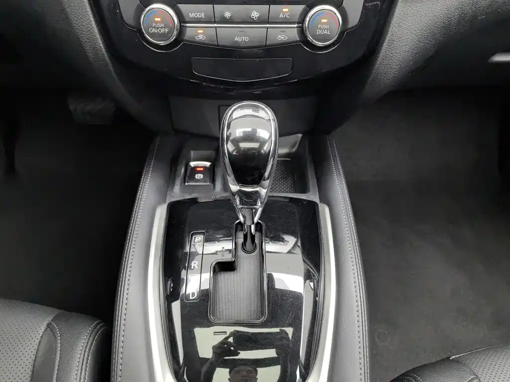 Nissan X-Trail — миниатюра 13