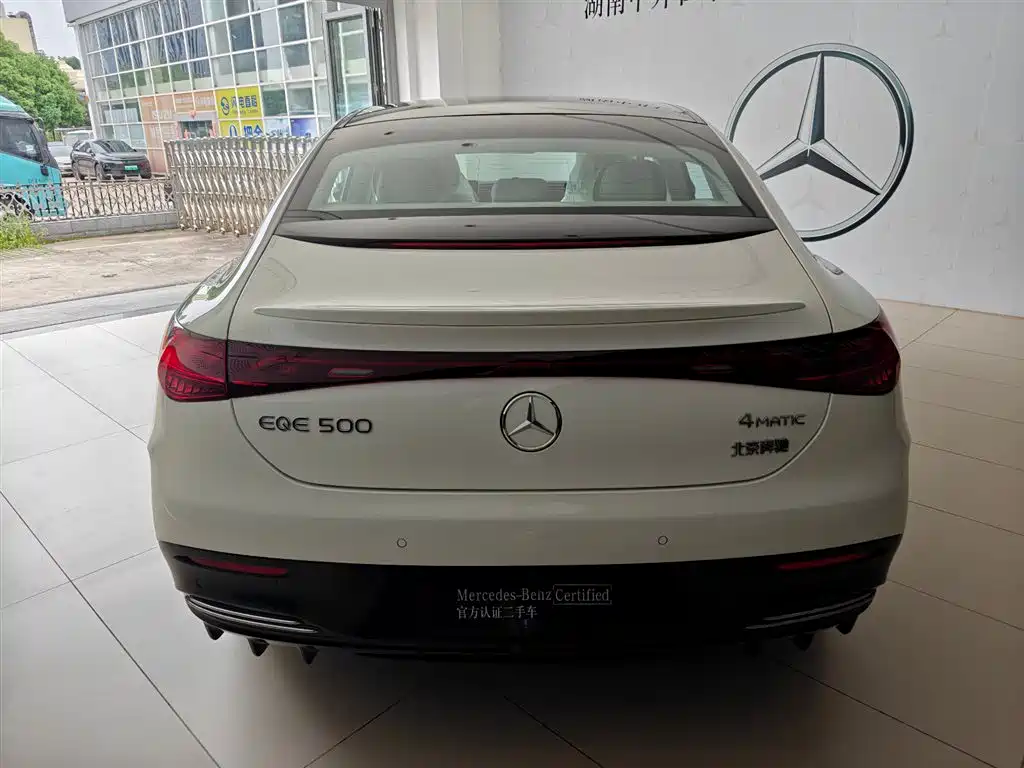 Mercedes-Benz EQE 2025 500 4MATIC Luxury