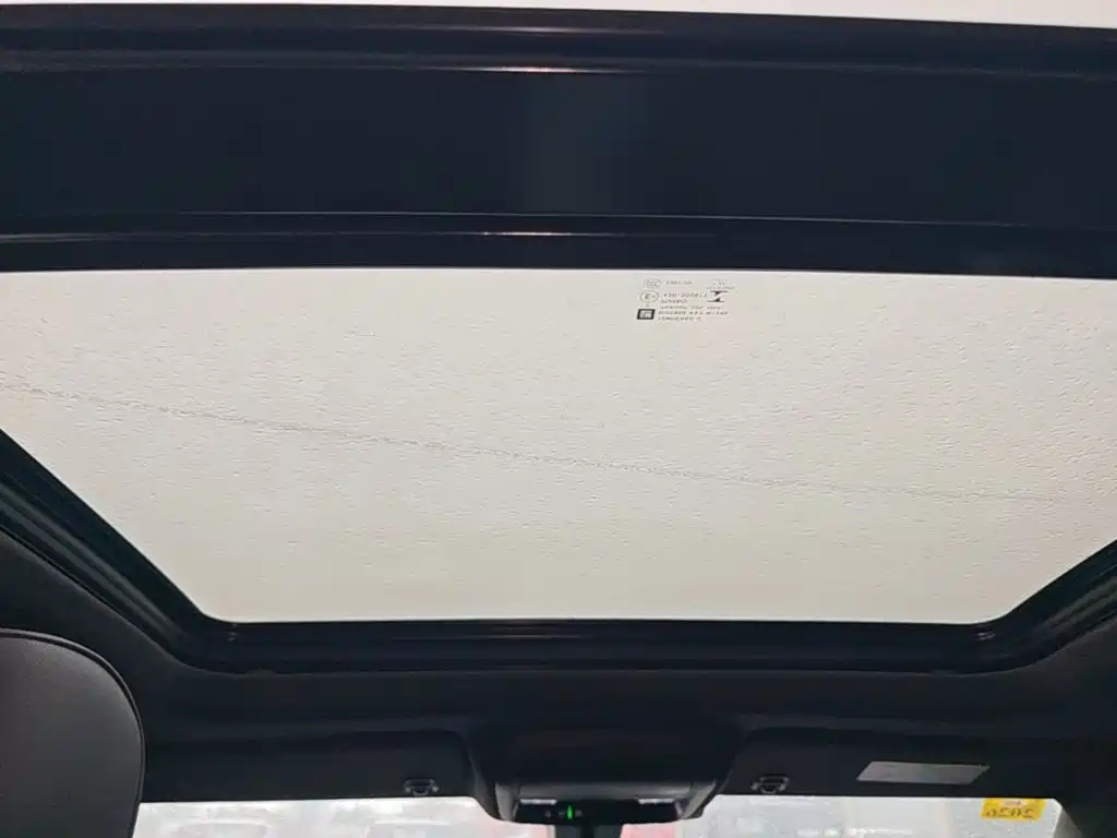 Cadillac XT4 — миниатюра 18