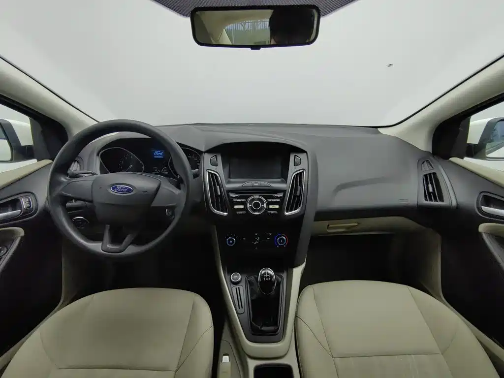 Ford Focus — миниатюра 5