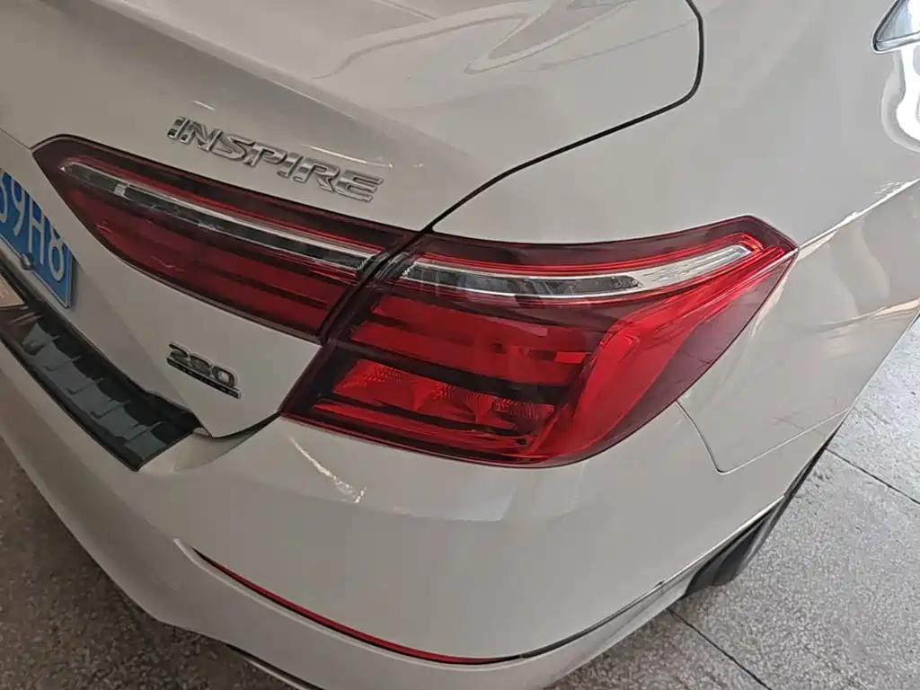 Honda Inspire — миниатюра 8