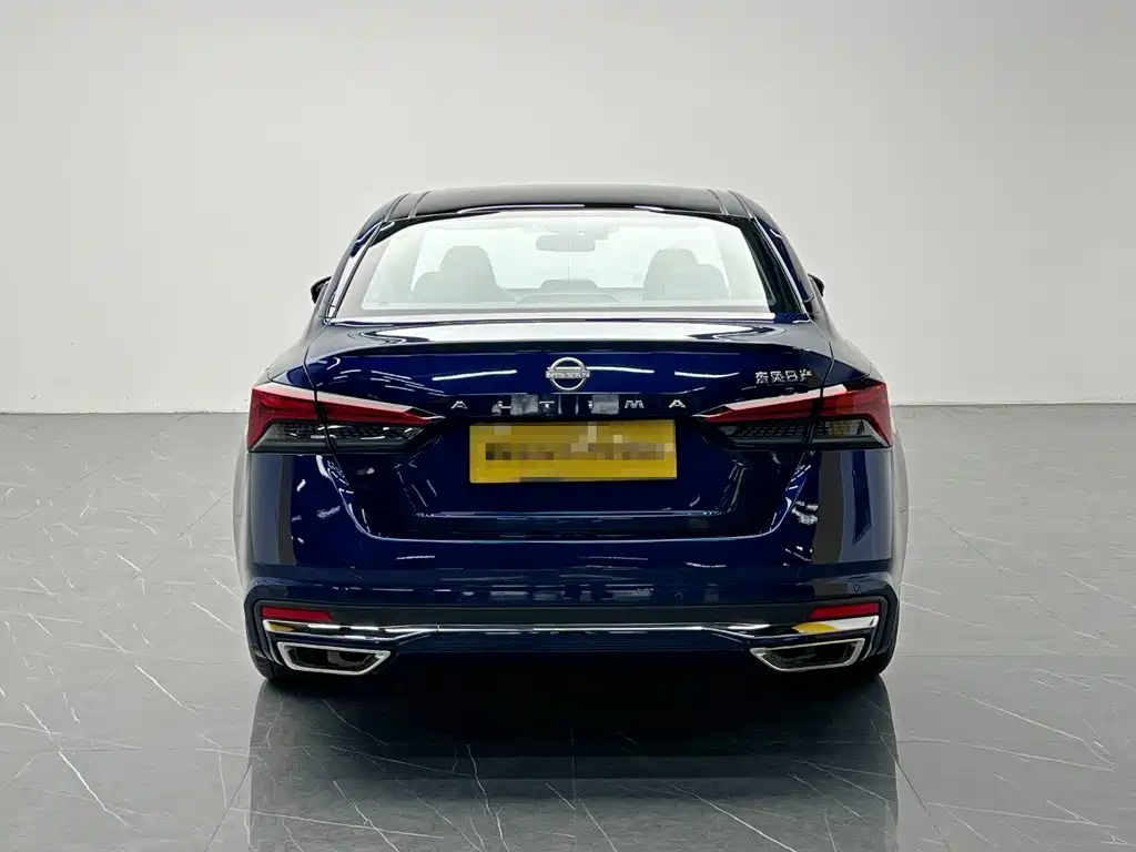 Nissan Teana — миниатюра 5