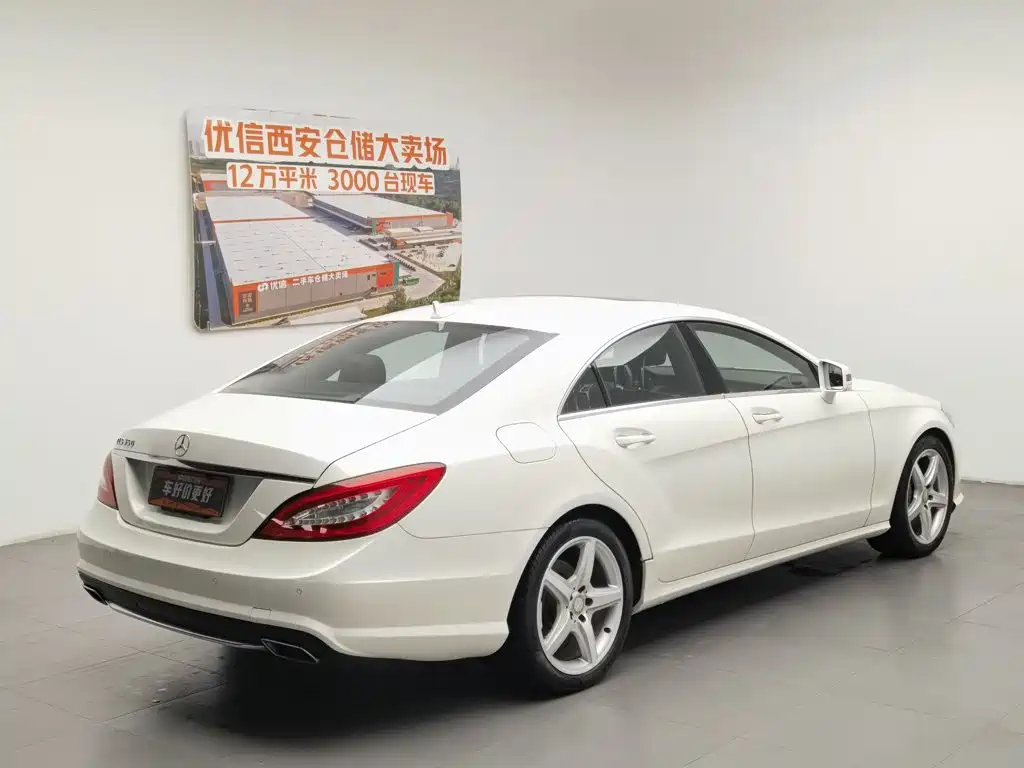 Mercedes-Benz CLS — миниатюра 2