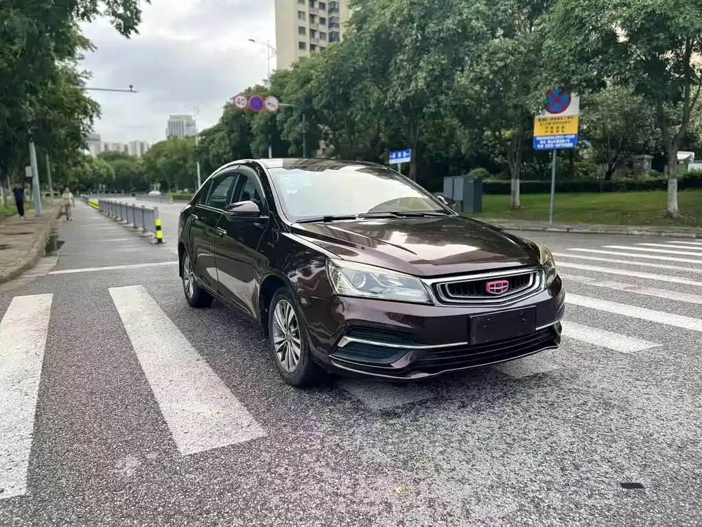 Geely Emgrand — миниатюра 8