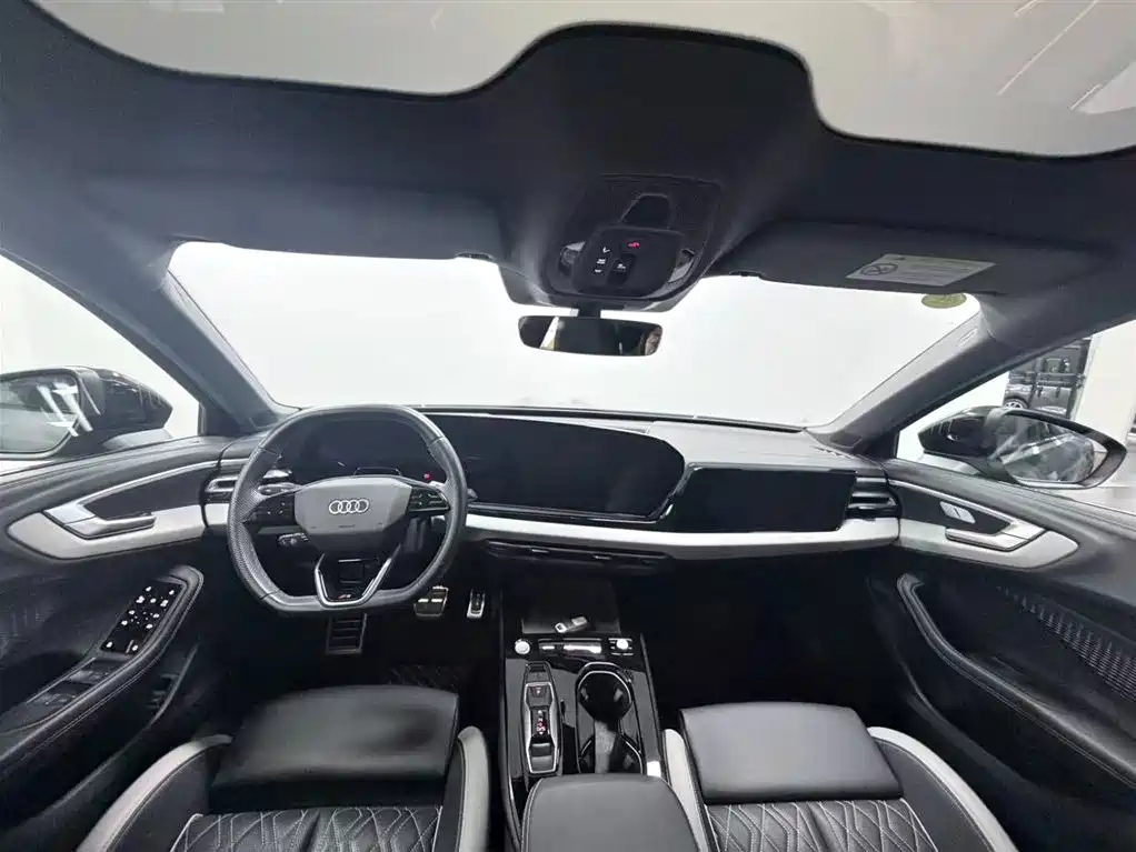 Audi Audi A5L — миниатюра 6