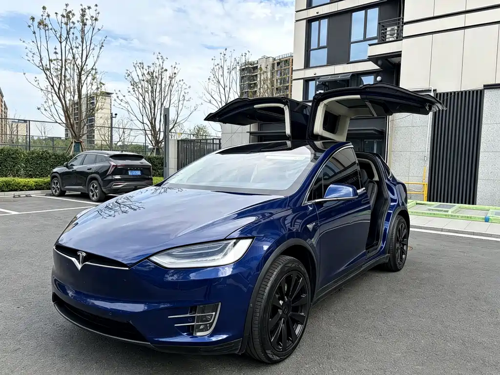Tesla Model X 2017