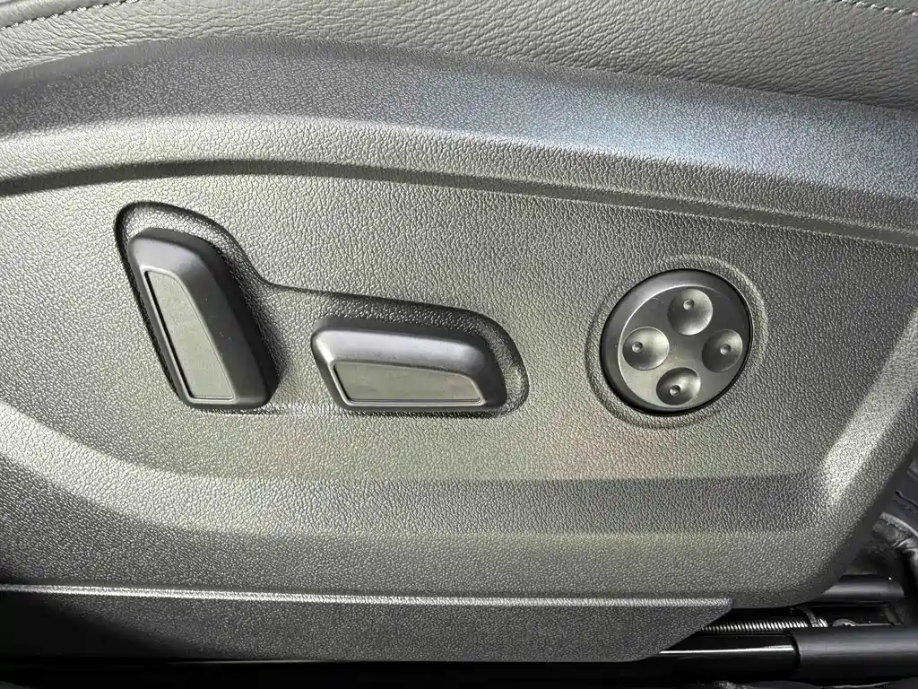 Audi Q2L — миниатюра 34