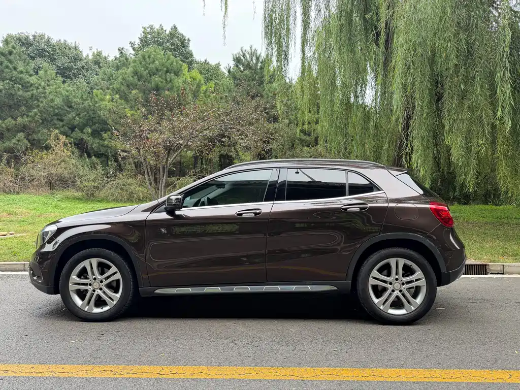 Mercedes-Benz GLA — миниатюра 3