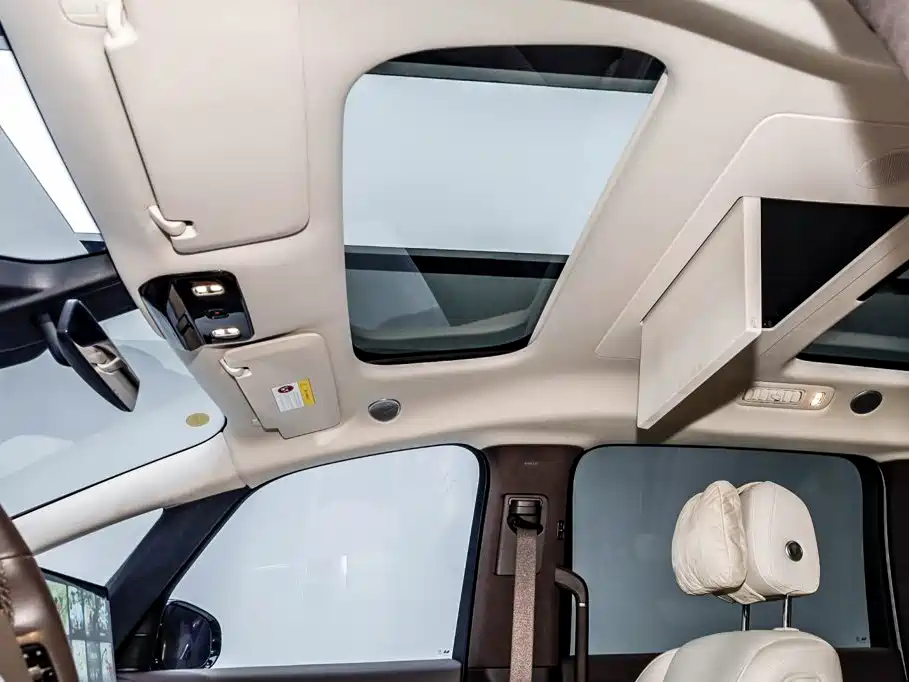 Li Auto Li MEGA — миниатюра 29
