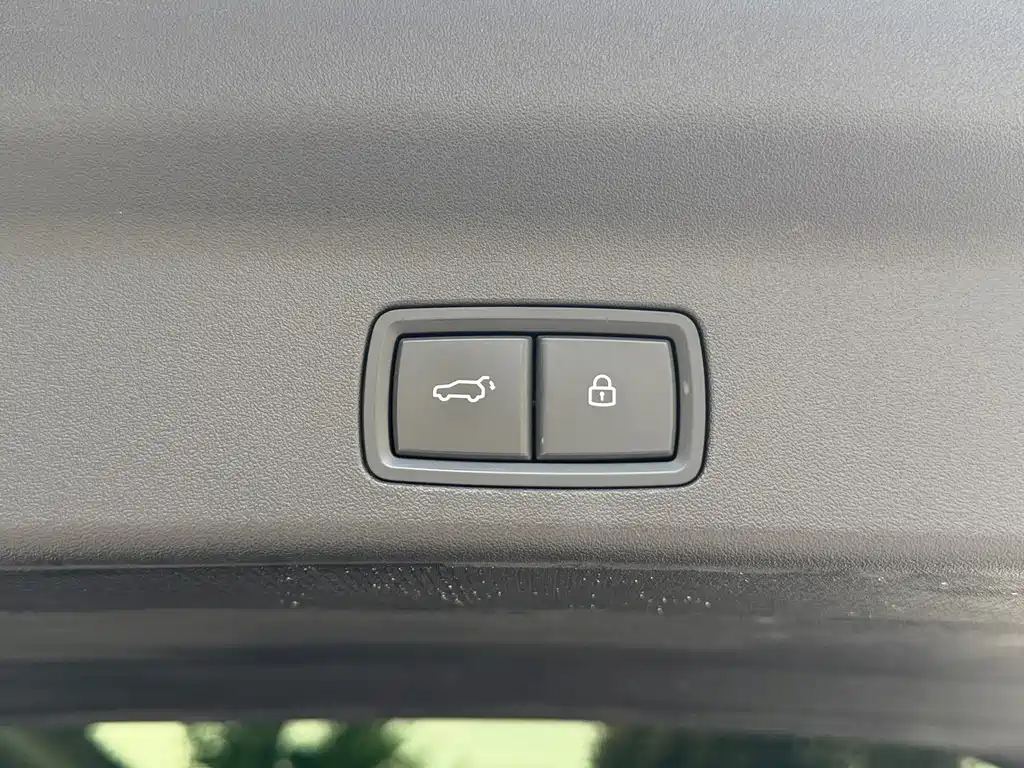 Li Auto Li L8 — миниатюра 15