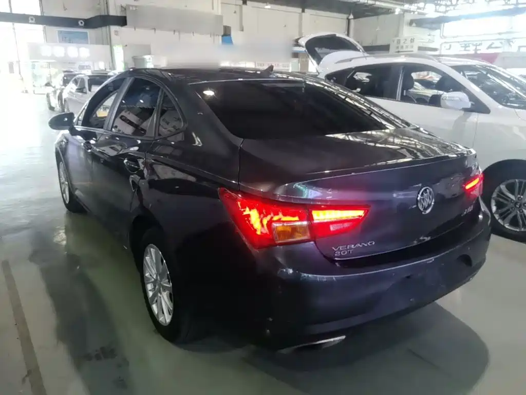 Buick Verano — миниатюра 5