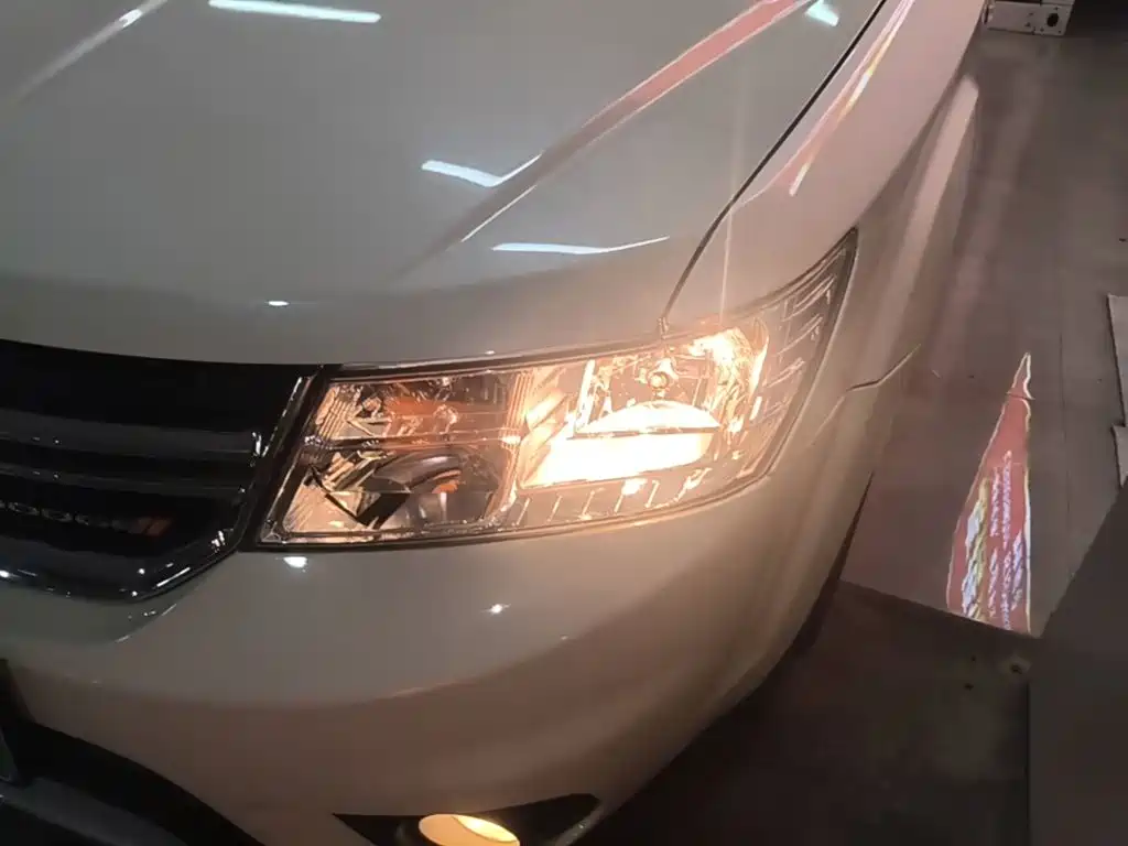 Dodge Journey — миниатюра 24