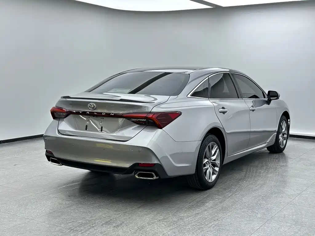Toyota Avalon 2019 2.5L V