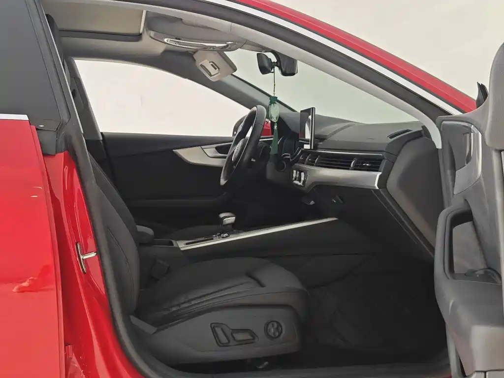 Audi A5 (Import) — миниатюра 11
