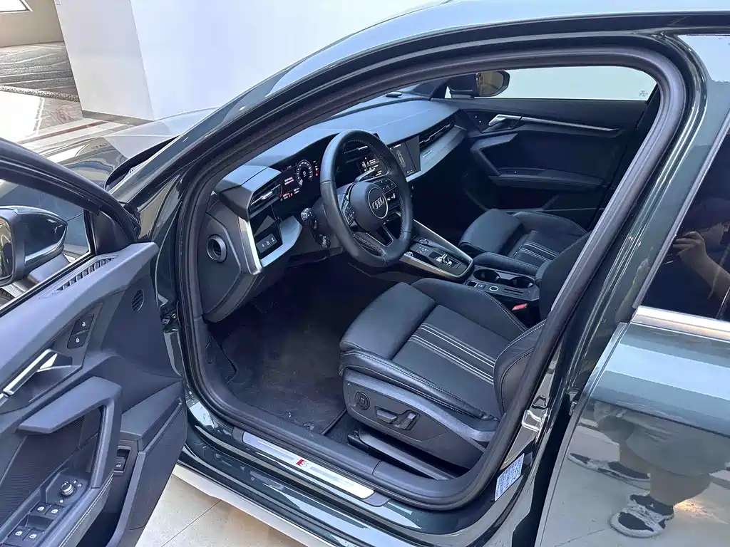 Audi A3 2023 Sportback 35 TFSI Fashion Sport