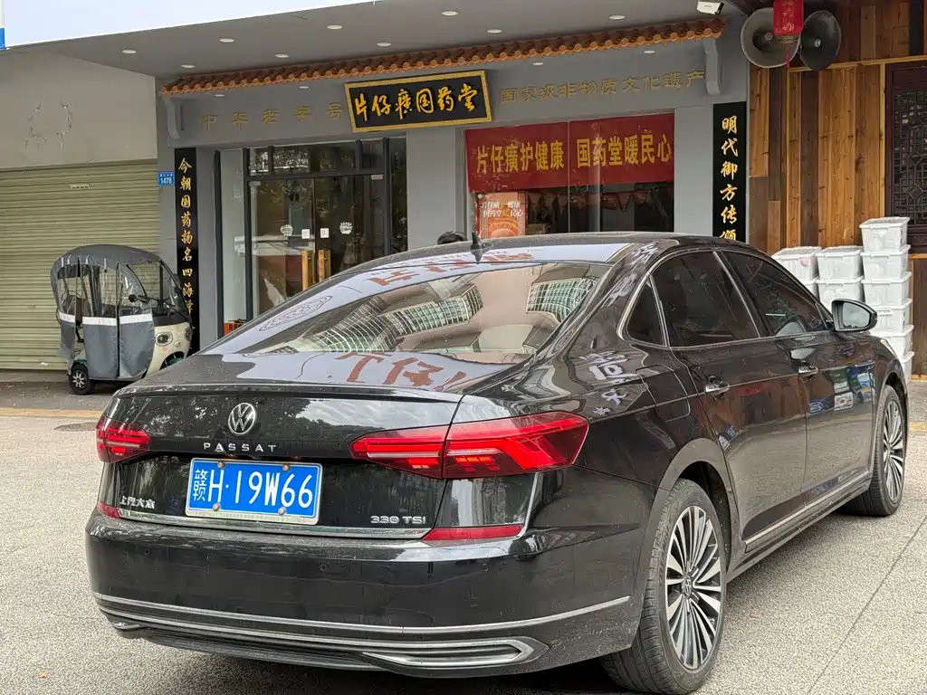 Volkswagen Passat — миниатюра 9