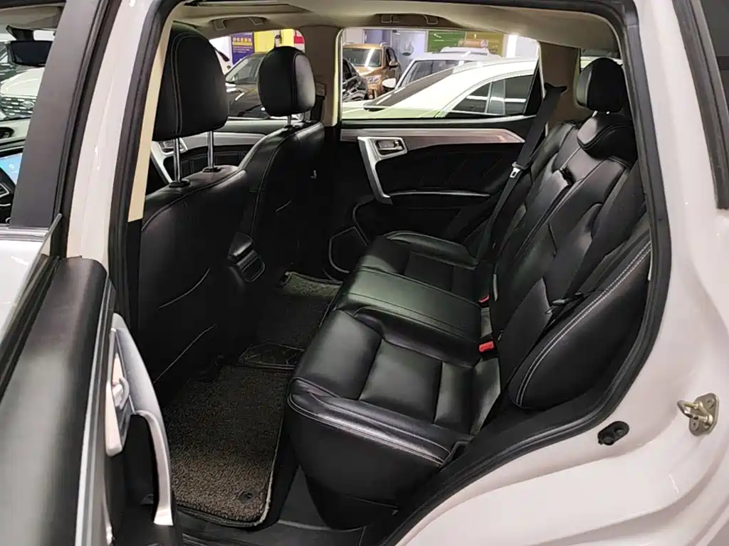 Geely Vision X6 — миниатюра 17