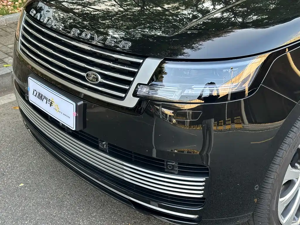 Land Rover Range Rover — миниатюра 3