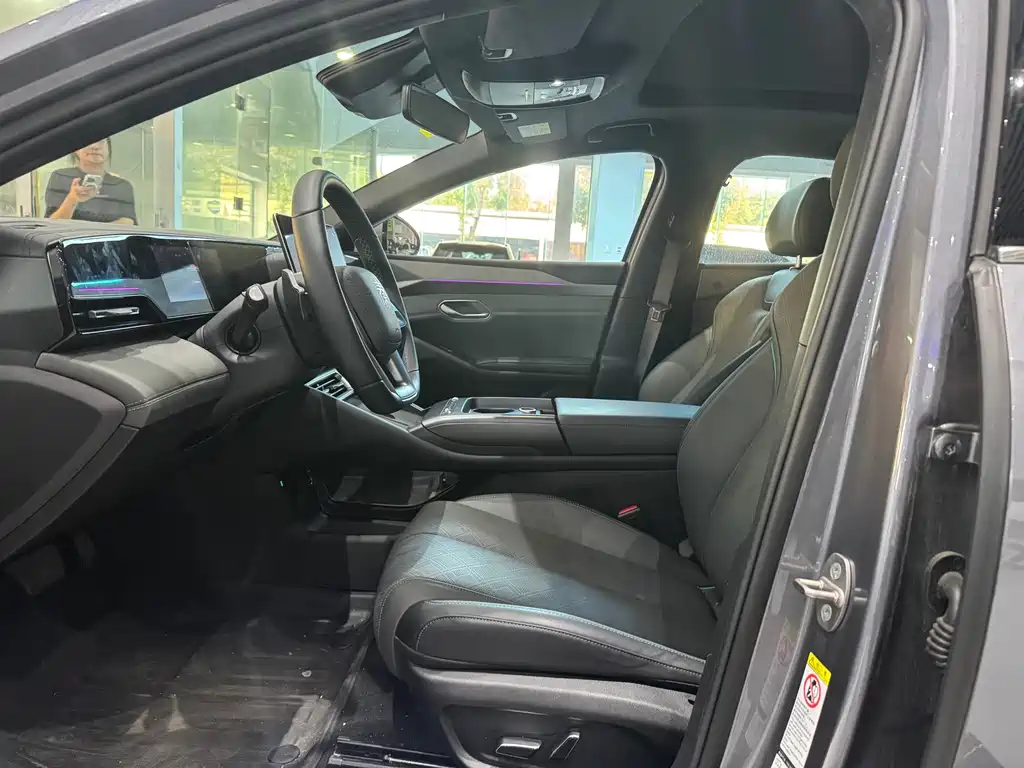 BYD Qin L — миниатюра 4