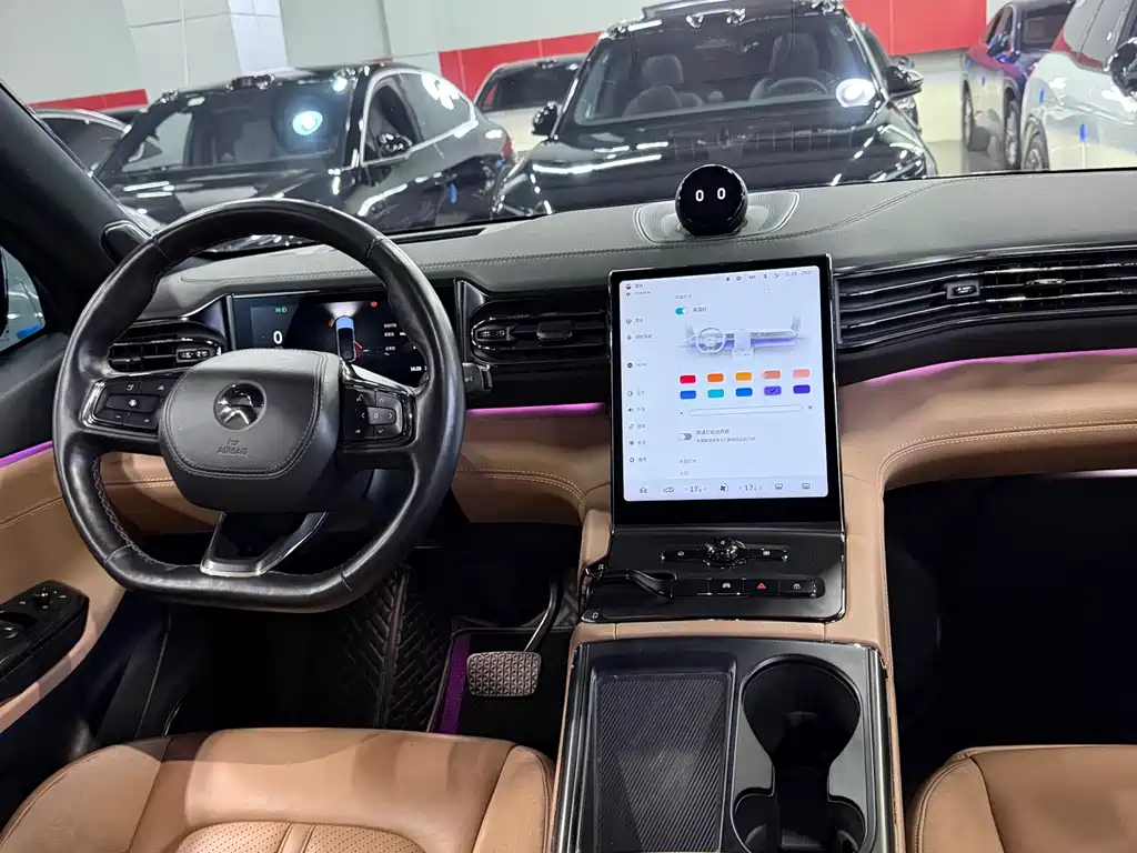 NIO ES6 — миниатюра 12