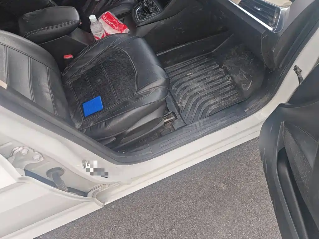 Baojun 360 — миниатюра 18