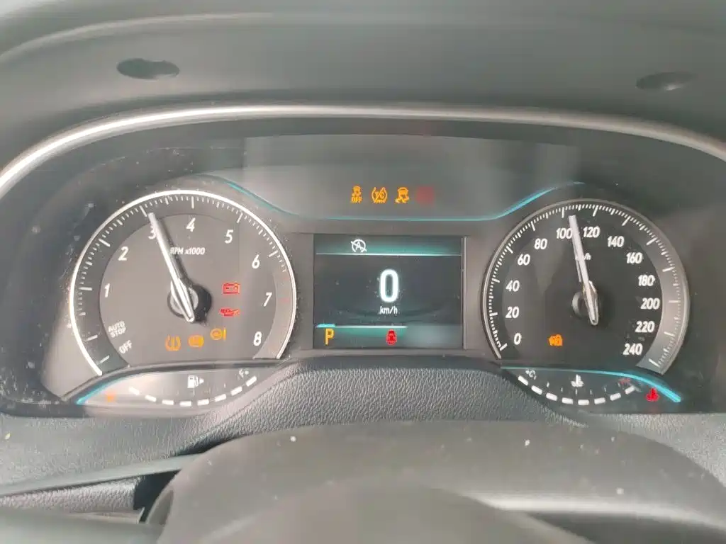 Buick Excelle — миниатюра 4