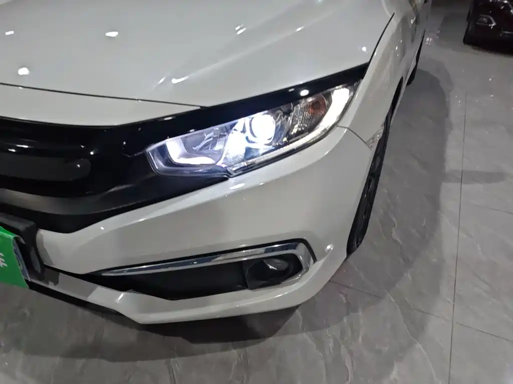 Honda Civic — миниатюра 24