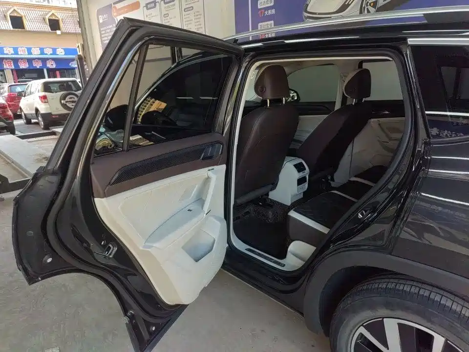 Volkswagen Tayron — миниатюра 3