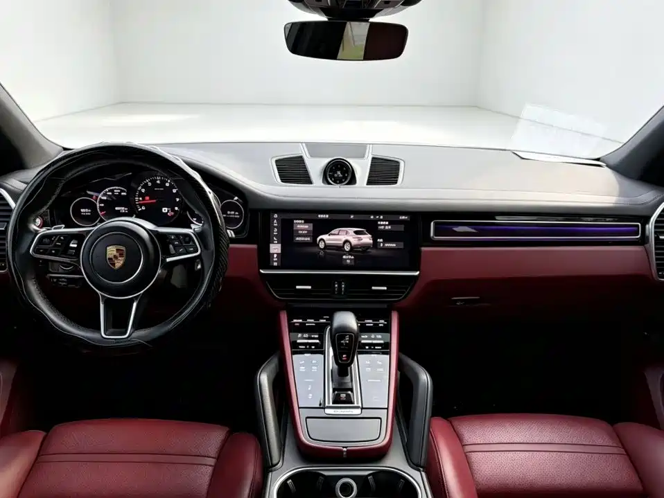 Porsche Cayenne — миниатюра 5