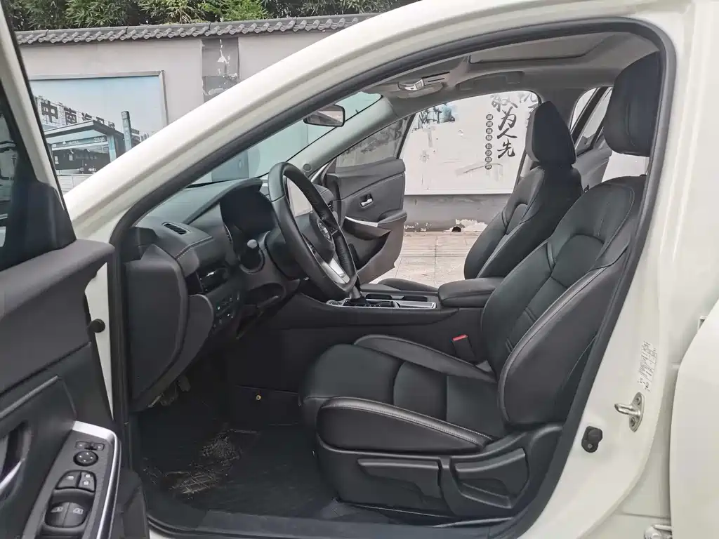 Nissan Sylphy — миниатюра 3