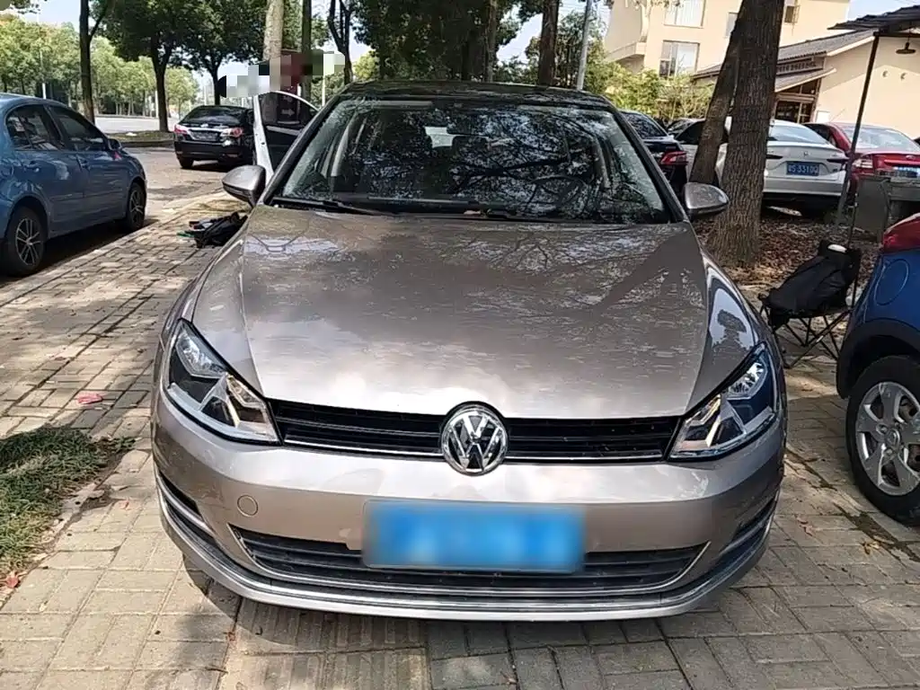 Volkswagen Golf — миниатюра 3