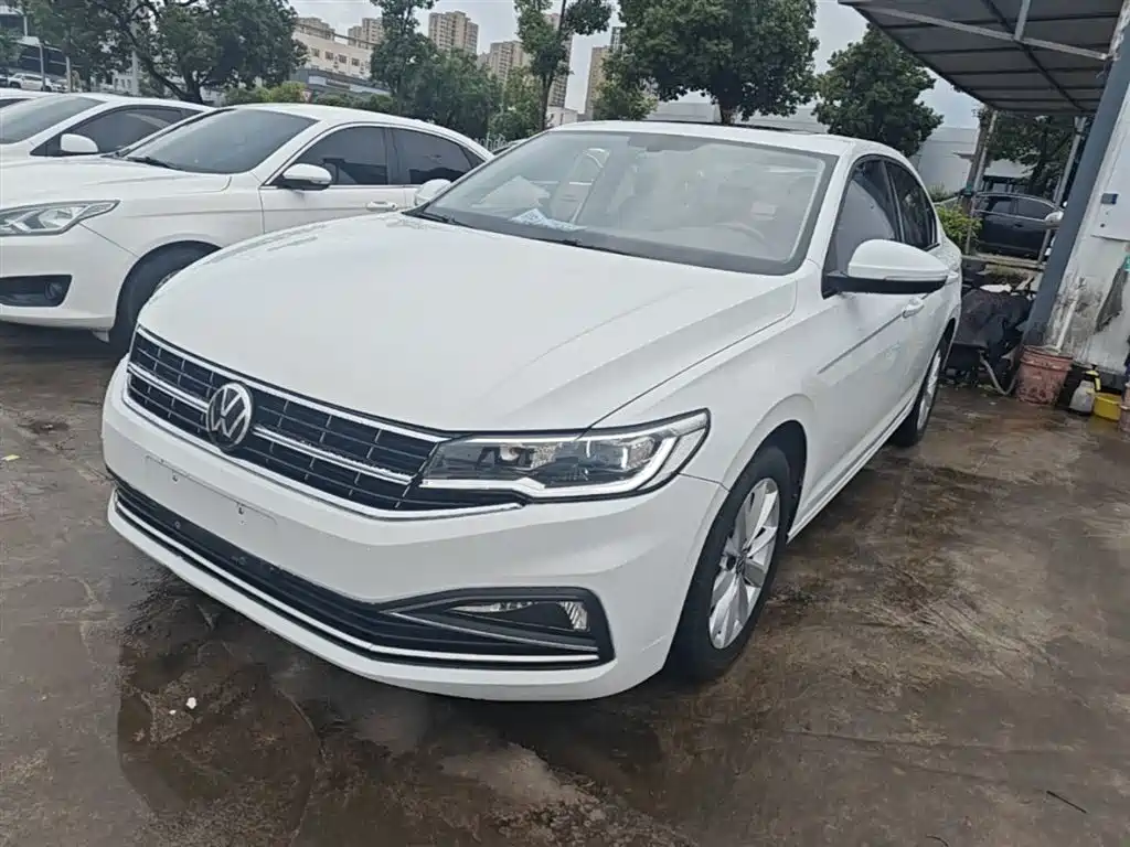 Volkswagen Bora 2021
