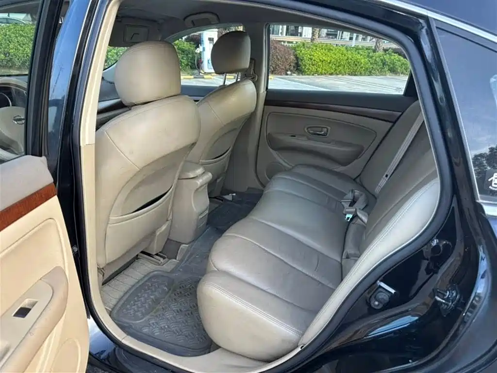 Nissan Sylphy 2009 2.0XL CVT Luxury