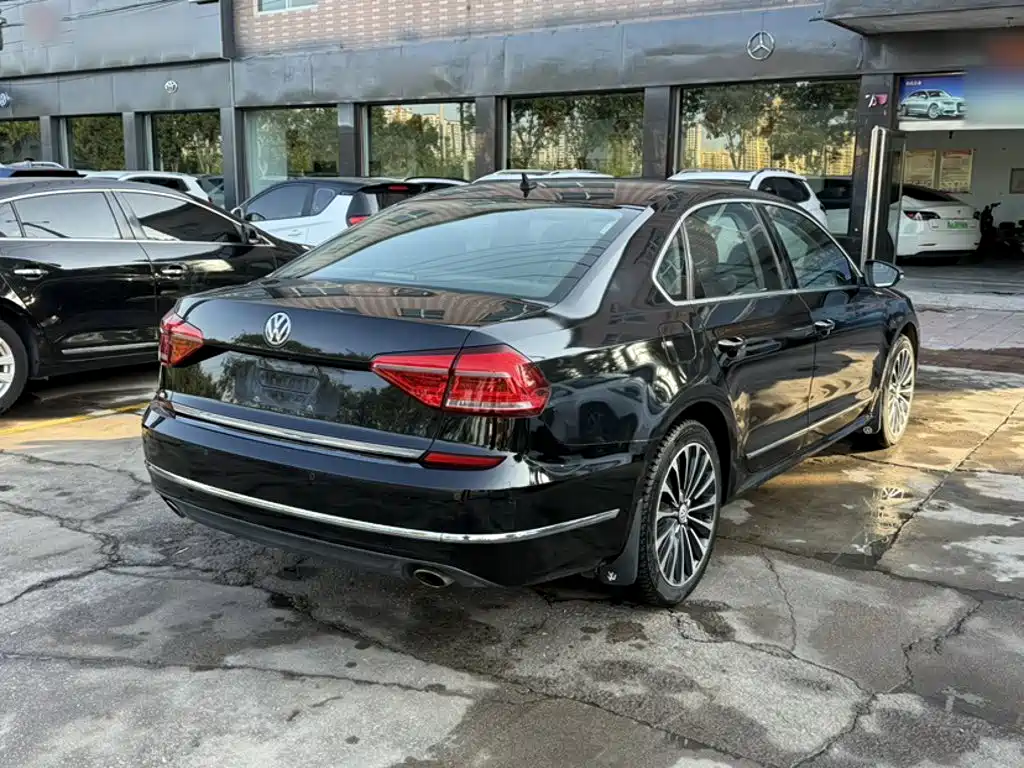 Volkswagen Passat — миниатюра 7