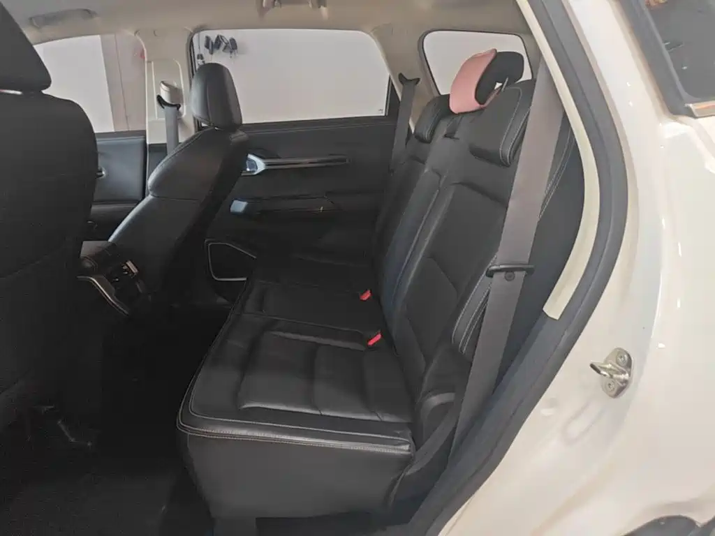 Geely Haoyue — миниатюра 17
