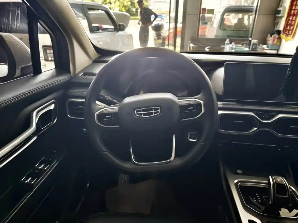Geely Haoyue — миниатюра 11