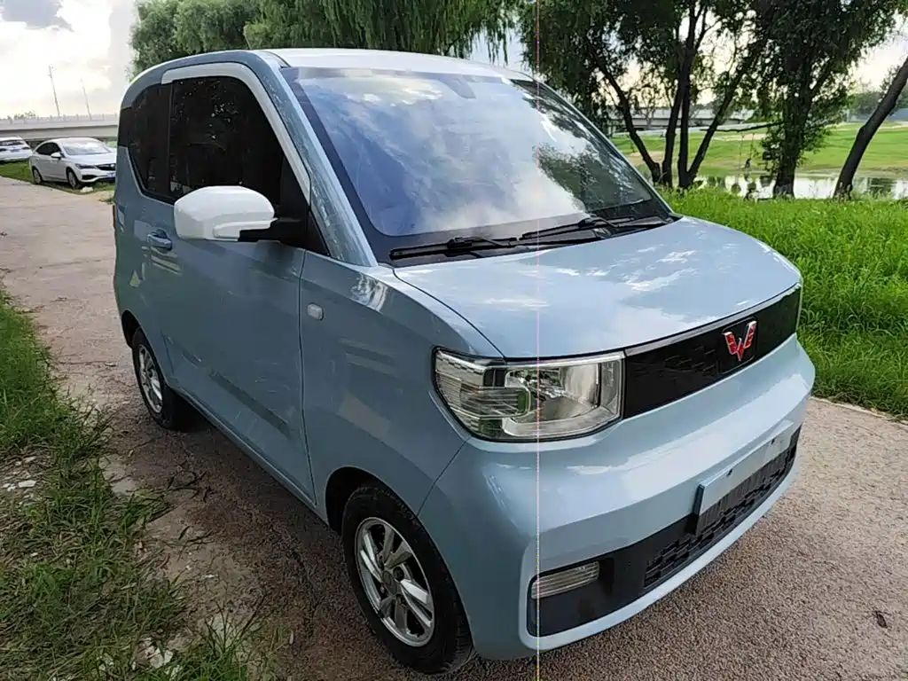 Wuling MINIEV — миниатюра 4