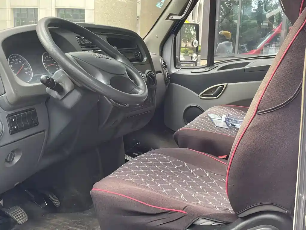 IVECO Baodi — миниатюра 4