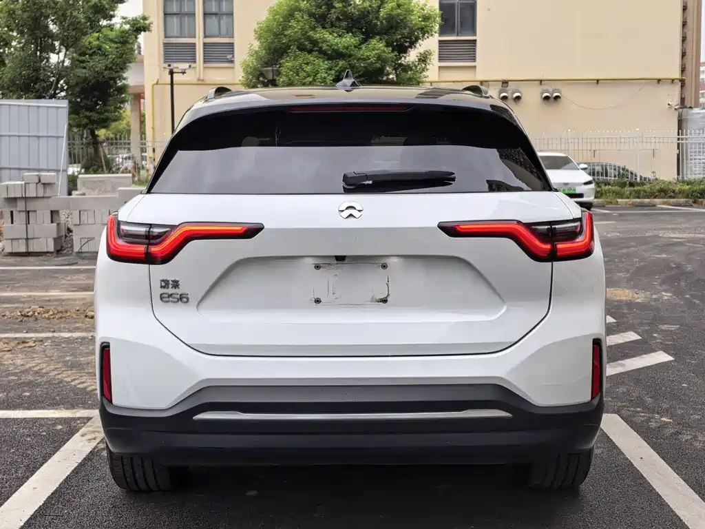 NIO ES6 — миниатюра 5