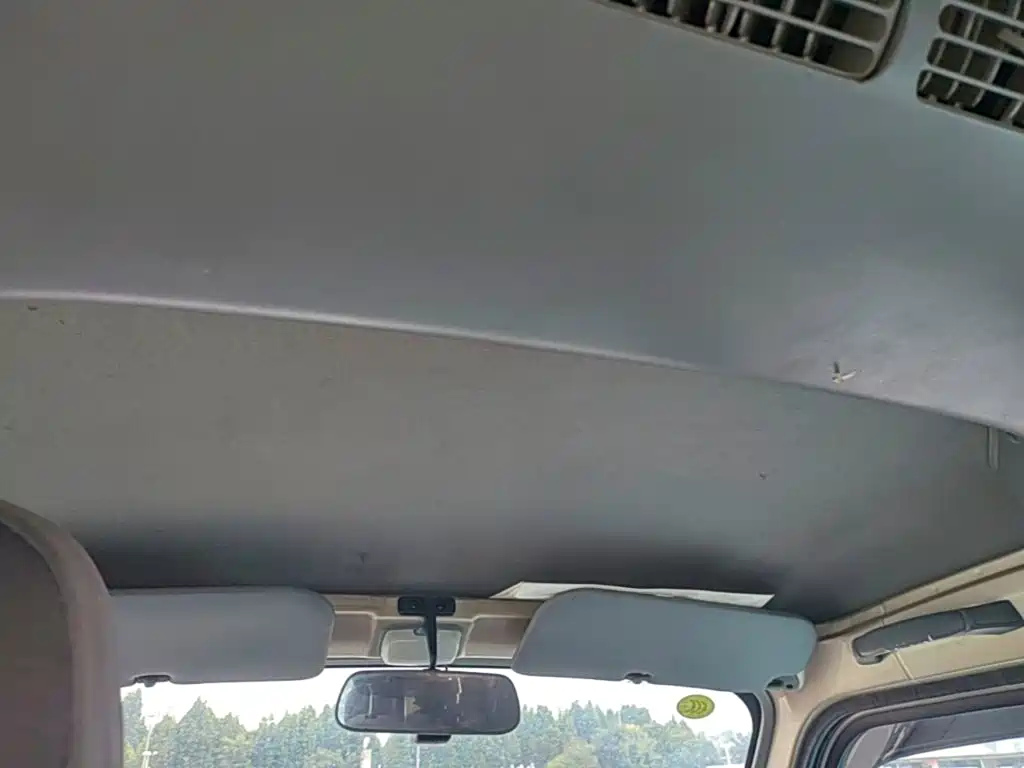 Wuling Rongguang — миниатюра 18