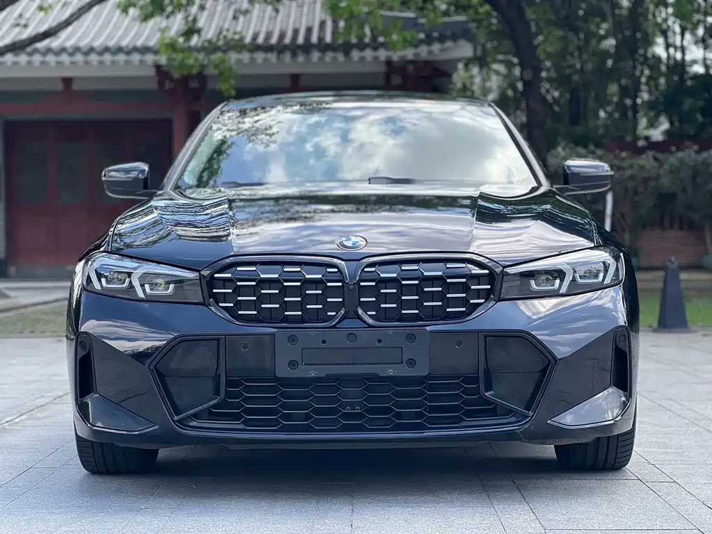 BMW 3 Series — миниатюра 4