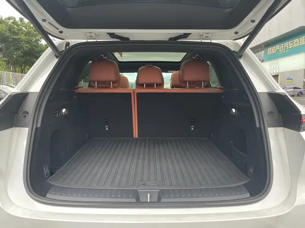 Li Auto Li L6 — миниатюра 13