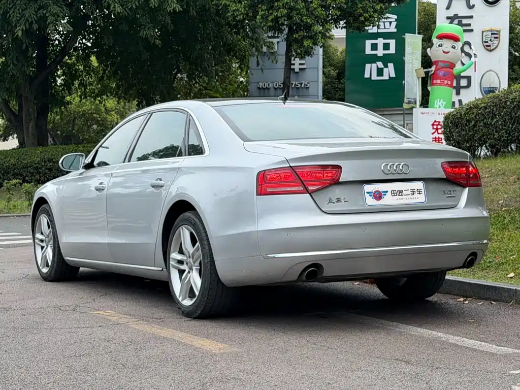 Audi A8 2011 A8L 3.0 TFSI quattro Luxury (213kW