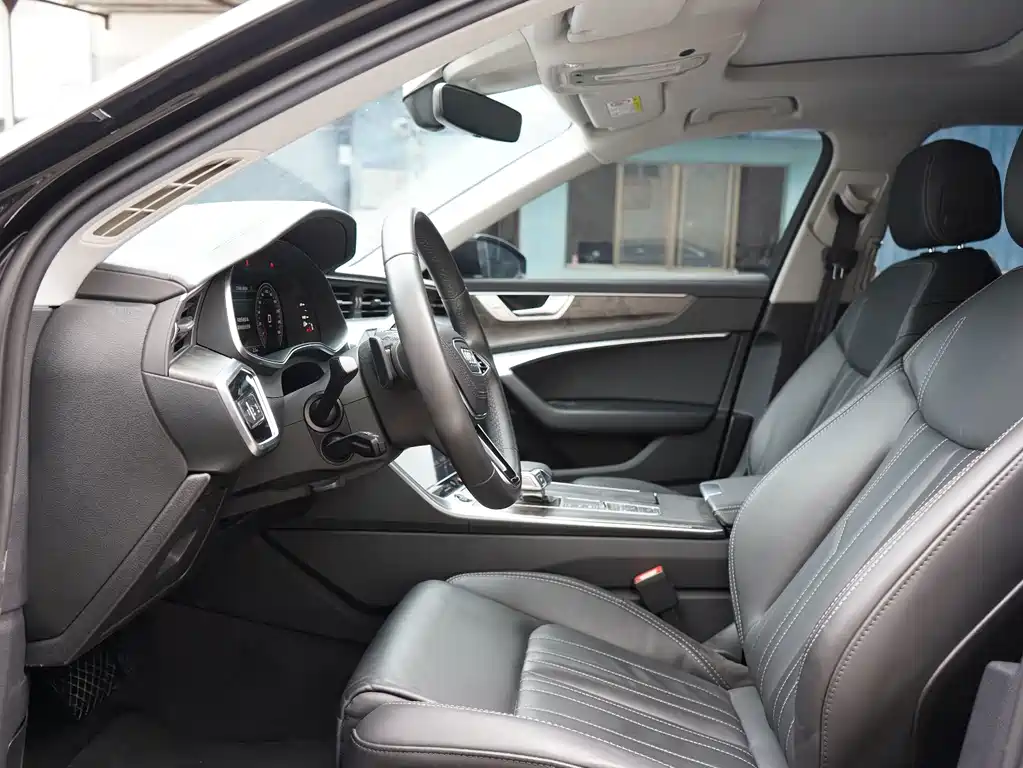 Audi A6L — миниатюра 4