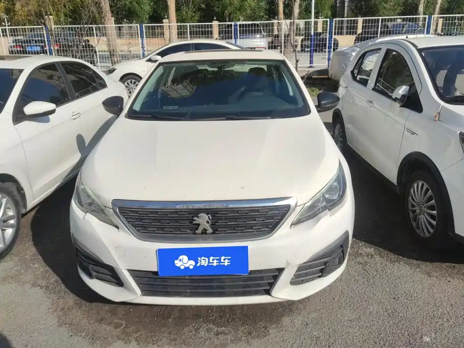 Peugeot 308 — миниатюра 2