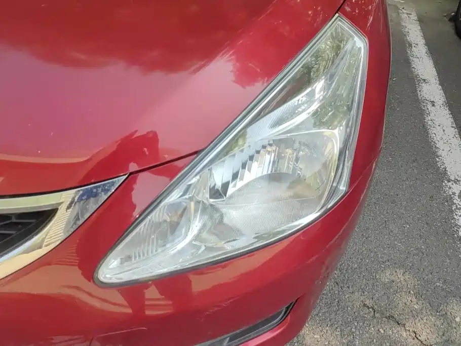 Nissan Tiida 2011 1.6L CVT